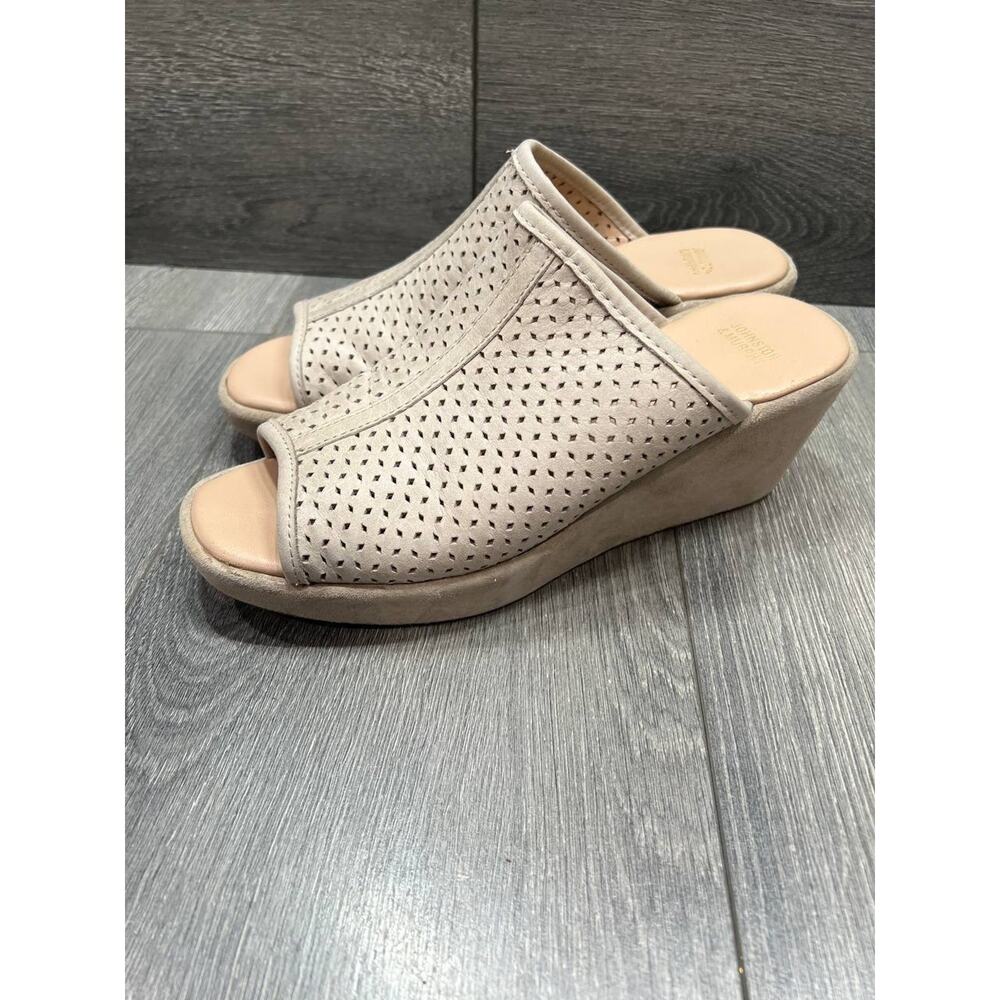 Johnson & Murphy cream perforated wedge slides Cream 8.5 Medium S000102 - Picture 5 of 11